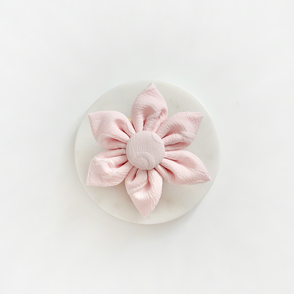 Roze hartjes bloem - Cocopup London