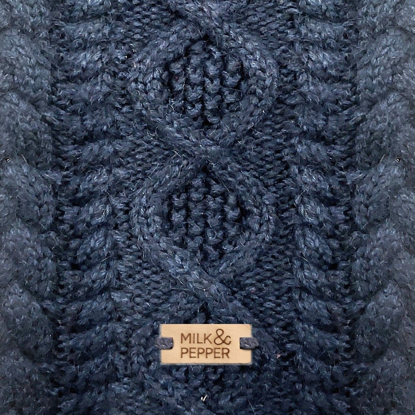 Trui Irvin Marine Blauw