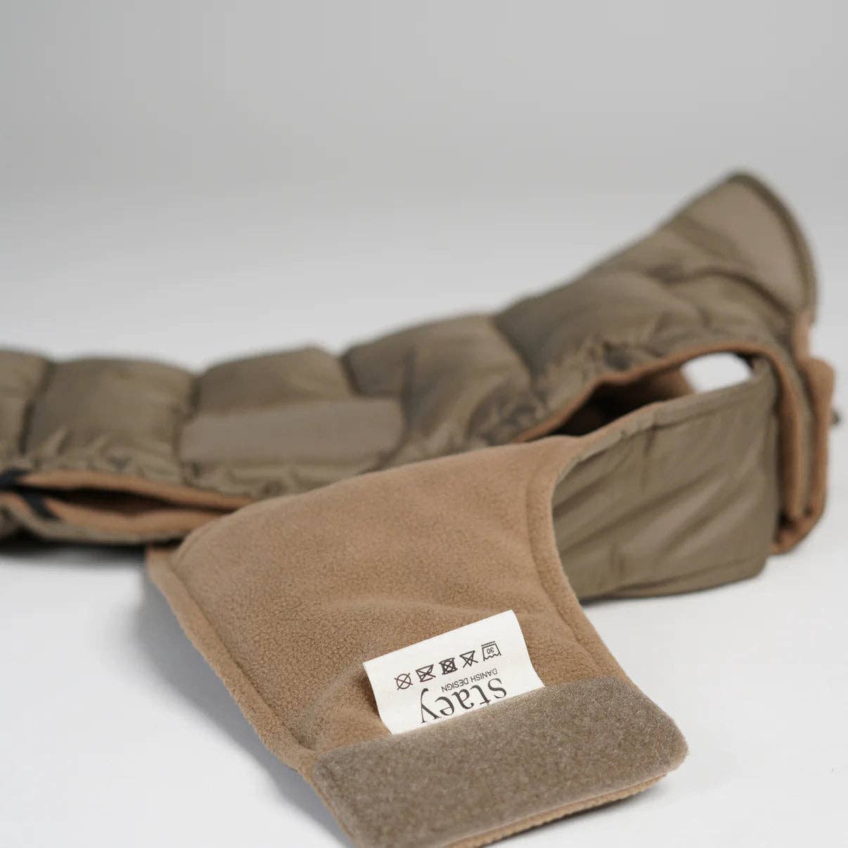 Staey - Dog Coat Nora in taupe