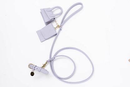 The Dog Musthaves - The Dog Musthaves designer beloningstasje voor hondenkoekjes en poepzakdispenser - lila paars