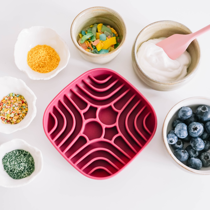 De Mini Maze Lickmat - Bourgogne