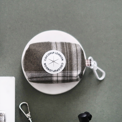 Olijfkleurige Poepzakhouder