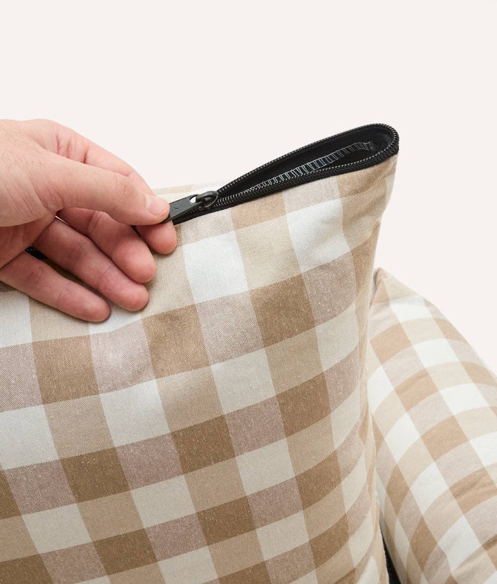 CAFIDE - Vichy Beige Hondenbed, Snozy – Hondenmand van CAFIDE | Hondenboetiek (afbeelding 4)